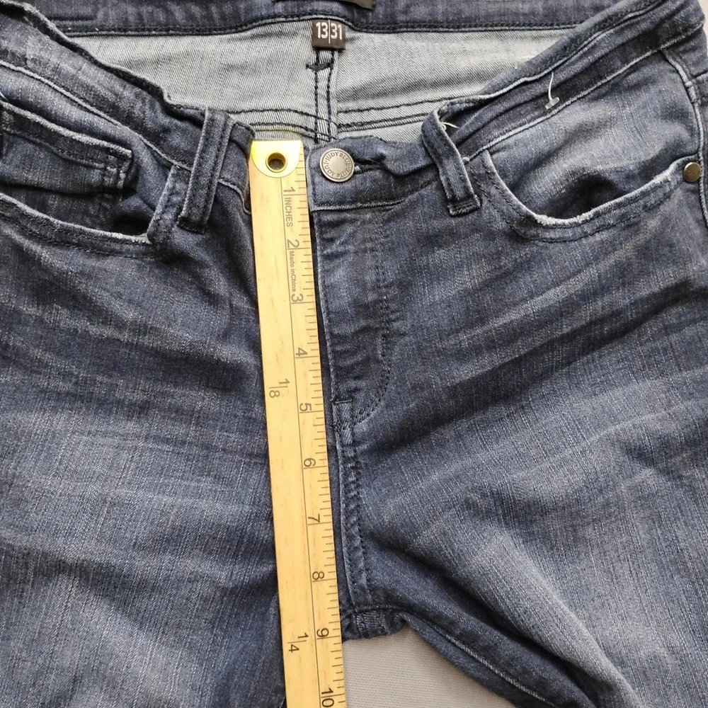 Judy Blue Skinny Fit Dark Wash Distressed Jeans  Size 13/31 Mens 10